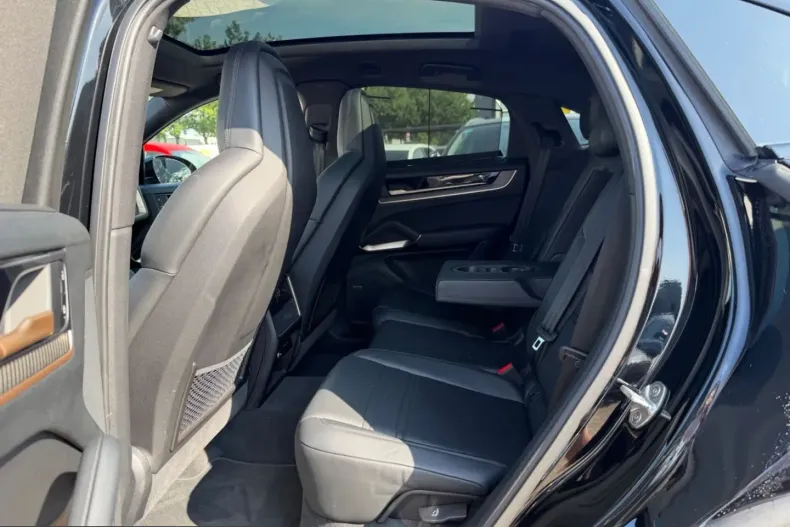 Porsche Cayenne din 2024 cu 47.000 km - oferta POR248609 - foto 13