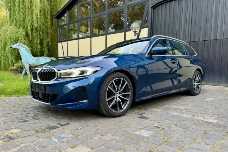 BMW 320 (Seria 3) din 2023 cu 71.895 km - oferta BMW248611 - foto 13