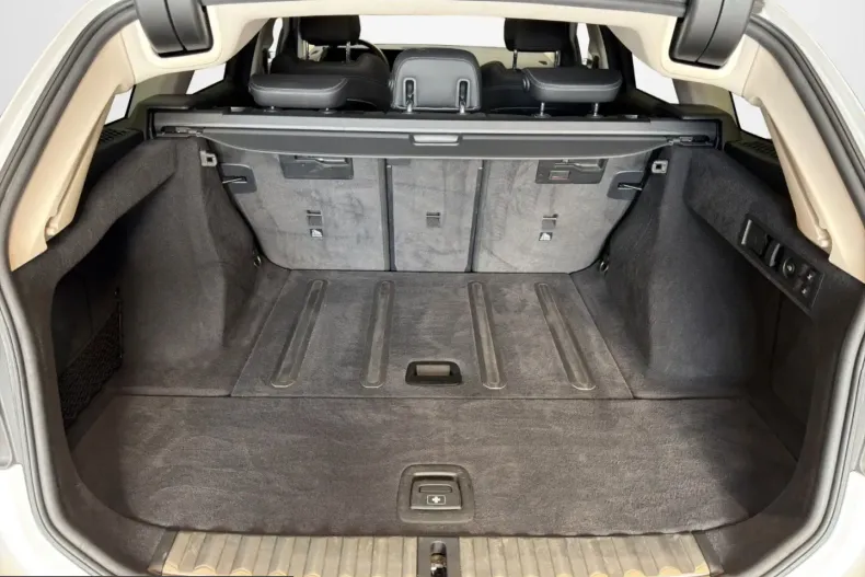 BMW 320 (Seria 3) din 2023 cu 84.700 km - oferta BMW248612 - foto 13