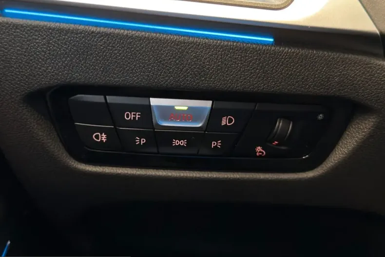 BMW 320 (Seria 3) din 2023 cu 84.700 km - oferta BMW248612 - foto 23