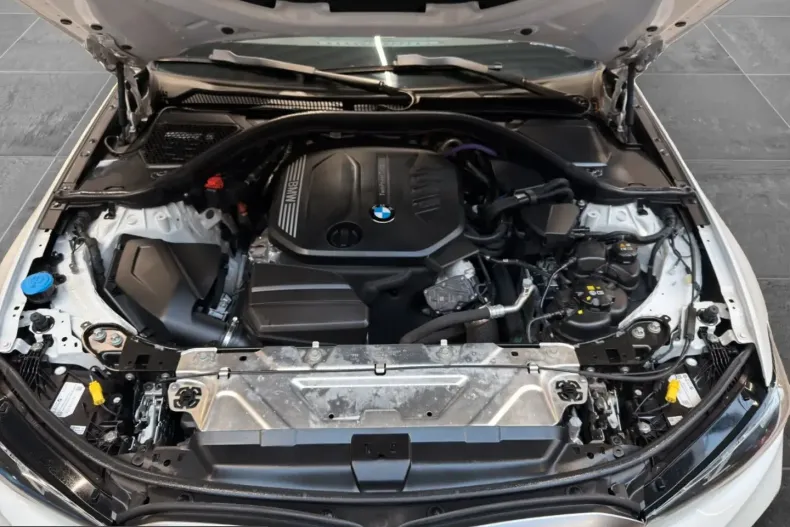 BMW 320 (Seria 3) din 2023 cu 84.700 km - oferta BMW248612 - foto 31