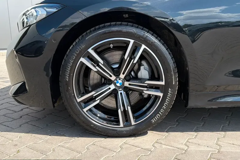 BMW 330 (Seria 3) din 2025 cu 10.600 km - oferta BMW248615 - foto 29