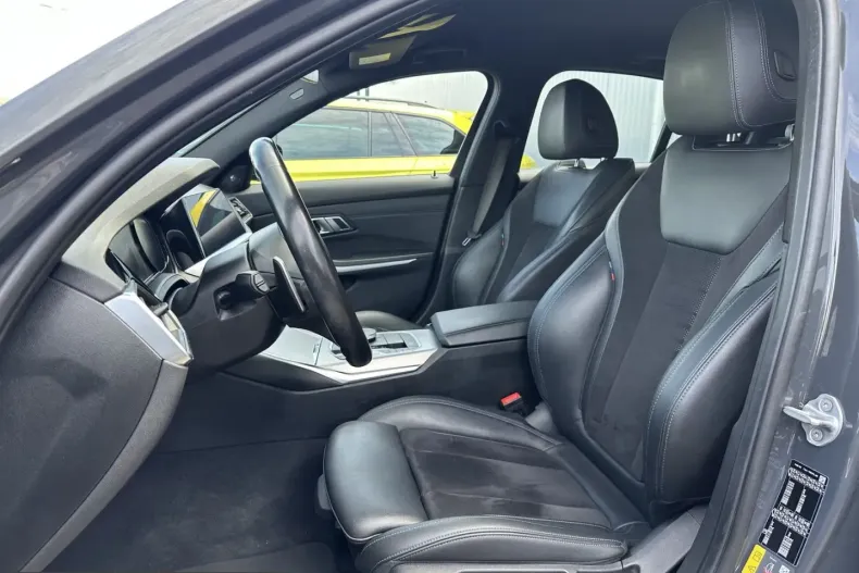 BMW 330 (Seria 3) din 2021 cu 84.750 km - oferta BMW248616 - foto 8