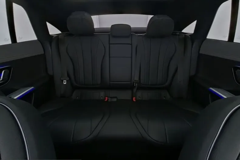 Mercedes-Benz EQE (Clasa E) din 2025 cu 32.300 km - oferta MER248619 - foto 10
