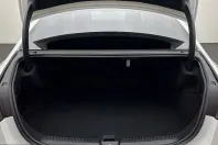 Mercedes-Benz E 220 (Clasa E) din 2025 cu 24.289 km - oferta MER248624 - foto 17