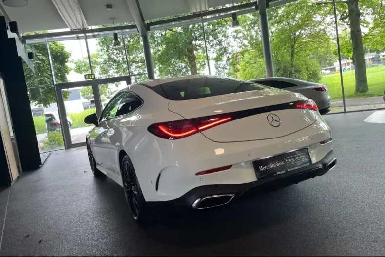 Mercedes-Benz CLE 200 (Clasa CLE) din 2025 cu 13.500 km - oferta MER248625 - foto 12