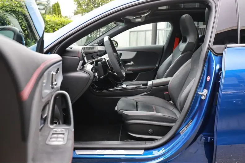 Mercedes-Benz CLA 45 AMG Shooting Brake din 2025 cu 3.740 km - oferta MER248627 - foto 12