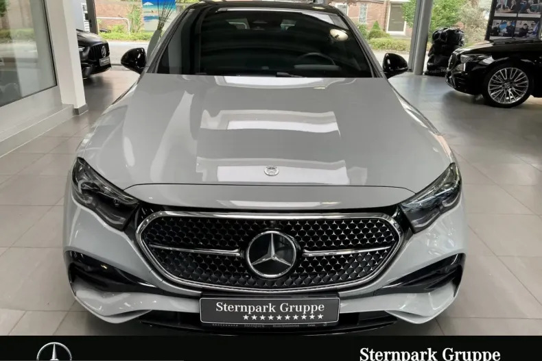 Mercedes-Benz E 300 (Clasa E) din 2025 cu 41.820 km - oferta MER248628 - foto 2