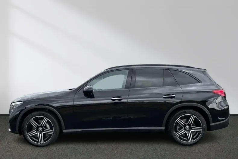 Mercedes-Benz GLC 450 (Clasa GLC) din 2025 cu 18.303 km - oferta MER248630 - foto 3