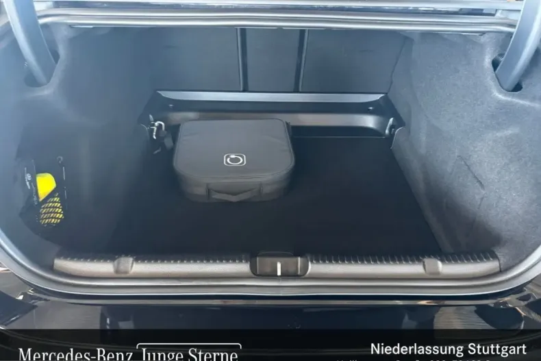Mercedes-Benz EQE (Clasa E) din 2025 cu 12.694 km - oferta MER248635 - foto 20