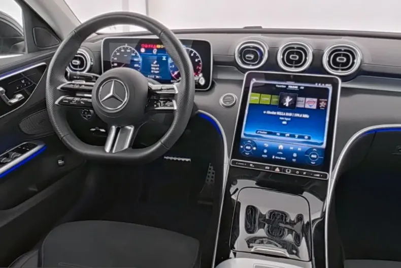 Mercedes-Benz C 200 (Clasa C) din 2025 cu 15.193 km - oferta MER248639 - foto 6