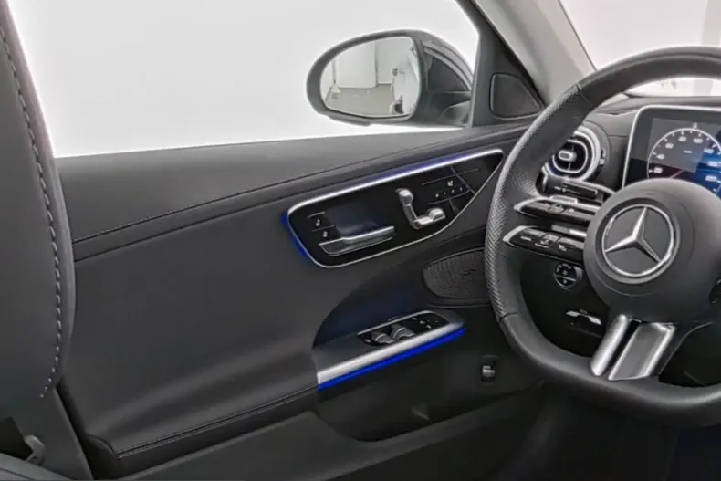 Mercedes-Benz C 200 (Clasa C) din 2025 cu 15.193 km - oferta MER248639 - foto 9