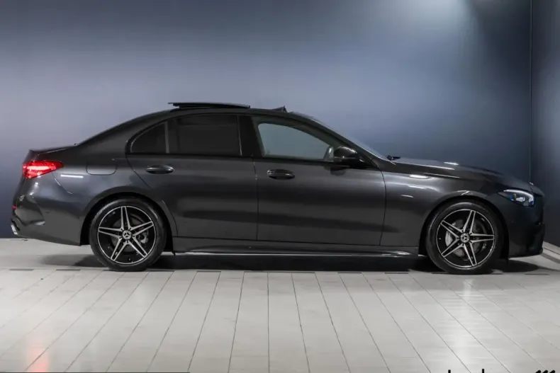 Mercedes-Benz C 220 (Clasa C) din 2025 cu 7.794 km - oferta MER248649 - foto 4