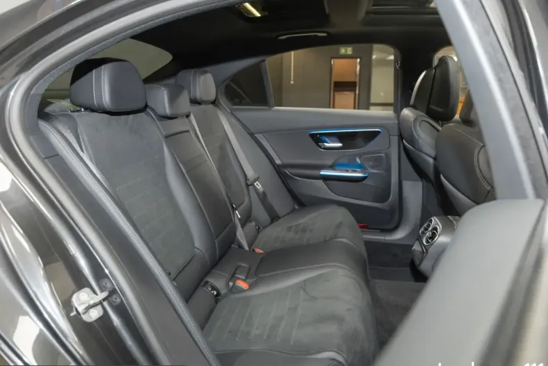 Mercedes-Benz C 220 (Clasa C) din 2025 cu 7.794 km - oferta MER248649 - foto 15