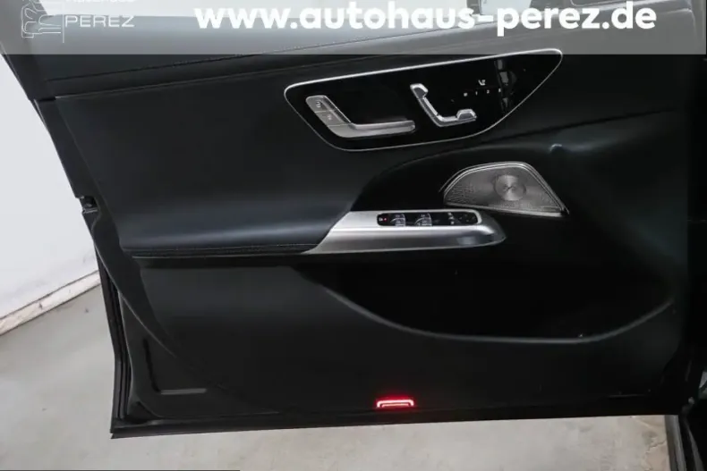 Mercedes-Benz E 450 (Clasa E) din 2025 cu 19.140 km - oferta MER248656 - foto 10