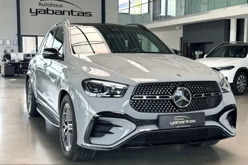 Mercedes-Benz GLE 300 (Clasa GLE) din 2025 cu 4.500 km - oferta MER248658 - foto 3