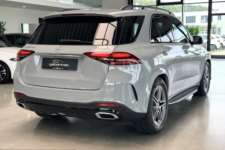 Mercedes-Benz GLE 300 (Clasa GLE) din 2025 cu 4.500 km - oferta MER248658 - foto 6