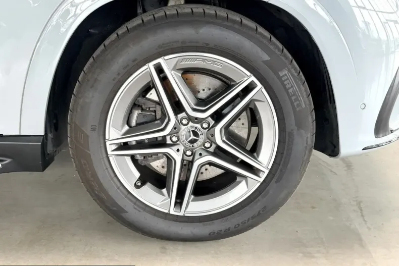 Mercedes-Benz GLE 300 (Clasa GLE) din 2025 cu 4.500 km - oferta MER248658 - foto 21