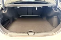 Mercedes-Benz E 220 (Clasa E) din 2025 cu 11.100 km - oferta MER248663 - foto 14