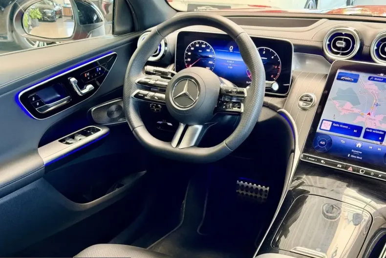 Mercedes-Benz GLC 300 (Clasa GLC) din 2025 cu 9.900 km - oferta MER248664 - foto 14