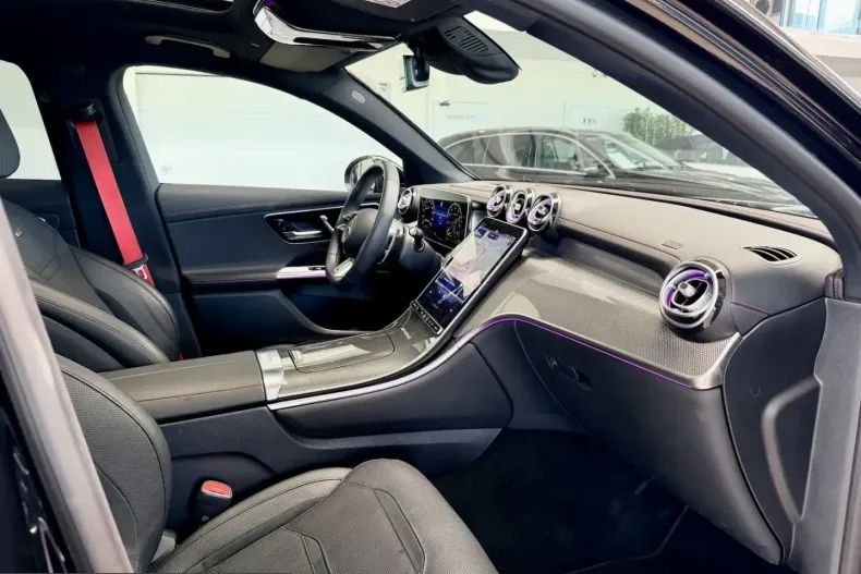 Mercedes-Benz GLC 43 AMG (Clasa GLC) din 2025 cu 11.300 km - oferta MER248665 - foto 9