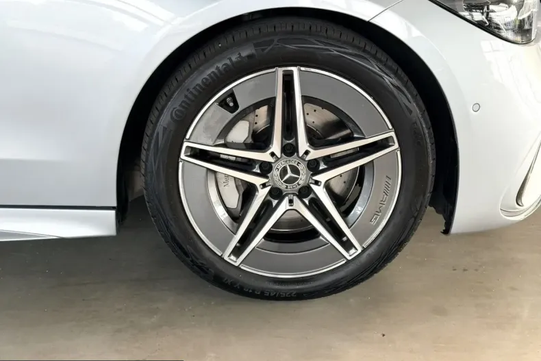 Mercedes-Benz C 220 (Clasa C) din 2025 cu 22.500 km - oferta MER248666 - foto 18