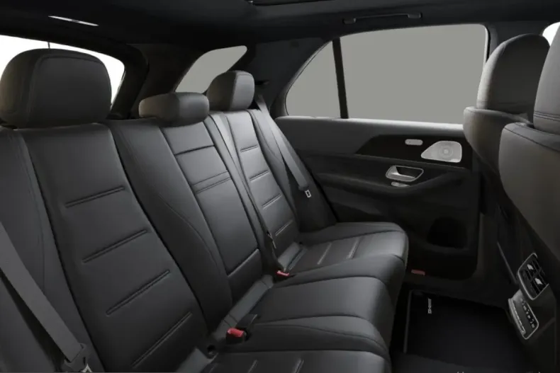 Mercedes-Benz GLE 450 (Clasa GLE) din 2024 cu 51.300 km - oferta MER248667 - foto 9