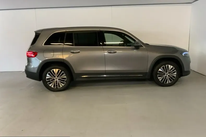 Mercedes-Benz EQB (Clasa GLB) din 2025 cu 4.606 km - oferta MER248670 - foto 4
