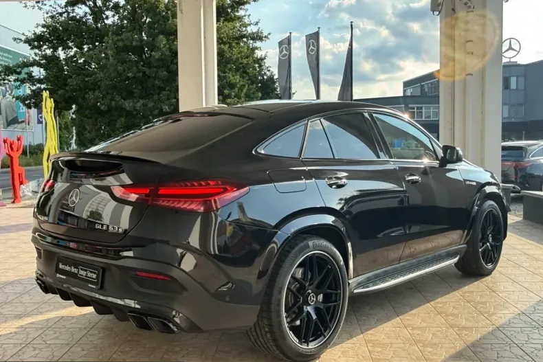 Mercedes-Benz GLE 63 AMG (Clasa GLE) din 2024 cu 58.591 km - oferta MER248674 - foto 5
