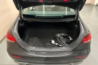 Mercedes-Benz E 300 (Clasa E) din 2022 cu 73.000 km - oferta MER248682 - foto 13