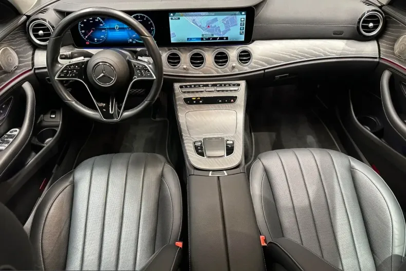 Mercedes-Benz E 300 (Clasa E) din 2022 cu 73.000 km - oferta MER248682 - foto 21