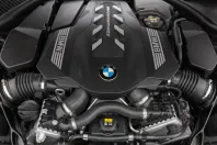 BMW M850 (Seria 8) din 2022 cu 59.761 km - oferta BMW248687 - foto 17