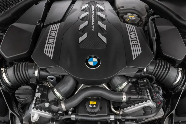BMW M850 (Seria 8) din 2022 cu 59.761 km - oferta BMW248687 - foto 17