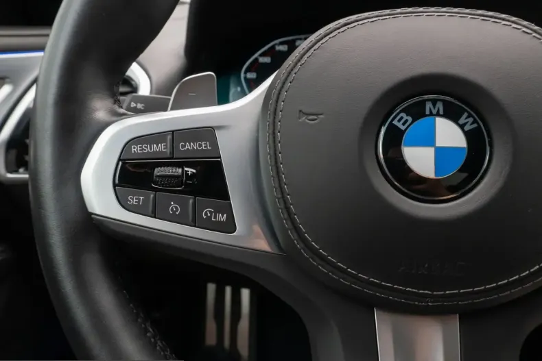 BMW M850 (Seria 8) din 2022 cu 59.761 km - oferta BMW248687 - foto 23