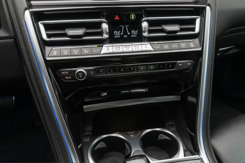 BMW M850 (Seria 8) din 2022 cu 59.761 km - oferta BMW248687 - foto 30