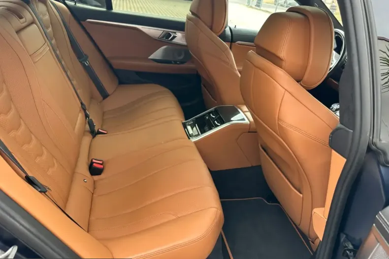 BMW M850 (Seria 8) din 2022 cu 83.000 km - oferta BMW248689 - foto 16