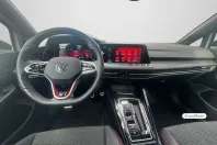 Volkswagen Golf din 2023 cu 24.002 km - oferta VOL248690 - foto 3