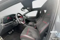 Volkswagen Golf din 2023 cu 24.002 km - oferta VOL248690 - foto 12