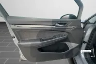 Volkswagen Golf din 2023 cu 24.002 km - oferta VOL248690 - foto 13