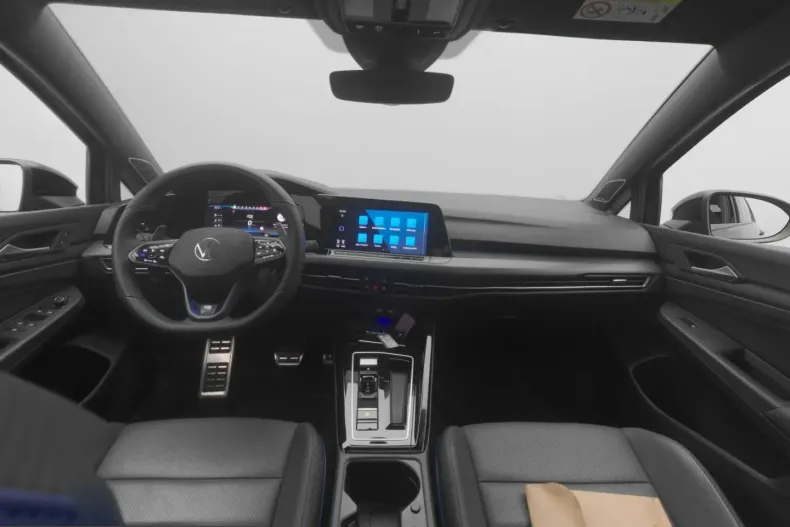 Volkswagen Golf din 2023 cu 23.400 km - oferta VOL248695 - foto 5