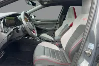Volkswagen Golf din 2023 cu 22.834 km - oferta VOL248696 - foto 9