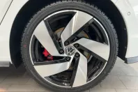 Volkswagen Golf din 2022 cu 44.833 km - oferta VOL248698 - foto 8