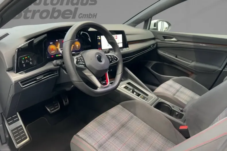 Volkswagen Golf din 2022 cu 44.833 km - oferta VOL248698 - foto 9