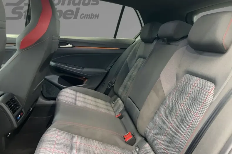 Volkswagen Golf din 2022 cu 44.833 km - oferta VOL248698 - foto 10