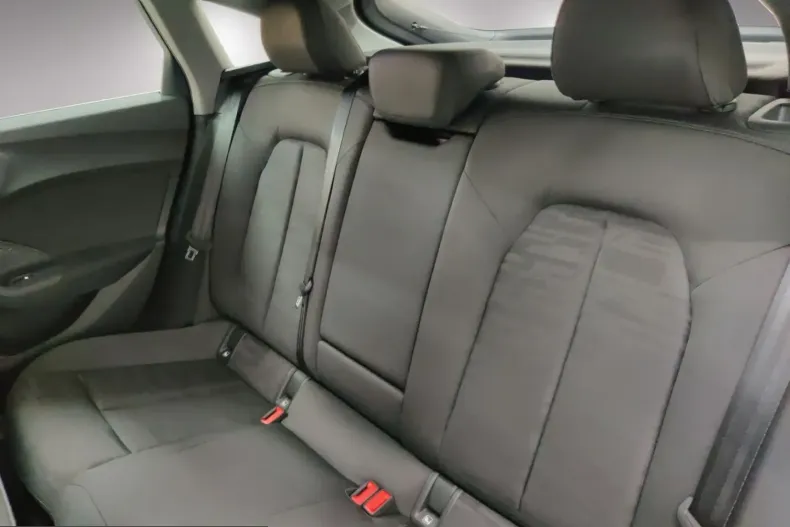 Audi A5 din 2025 cu 18.110 km - oferta AUD248699 - foto 12