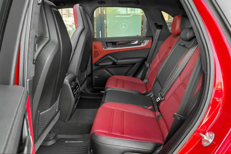 Porsche Cayenne din 2024 cu 35.000 km - oferta POR248707 - foto 6