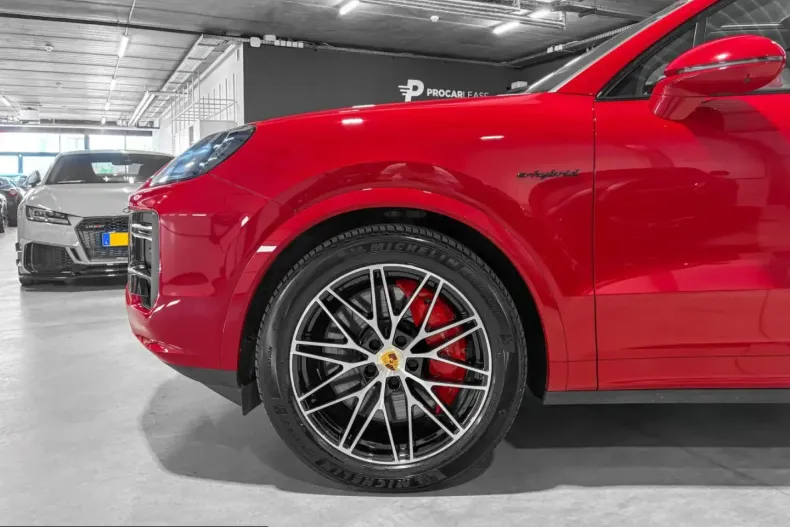 Porsche Cayenne din 2024 cu 35.000 km - oferta POR248707 - foto 27