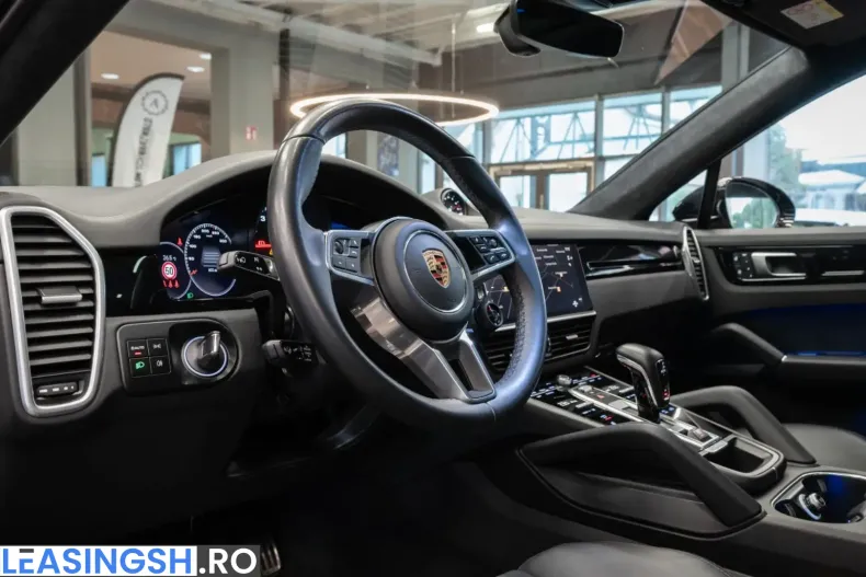 Porsche Cayenne din 2023 cu 53.890 km - oferta POR248708 - foto 11