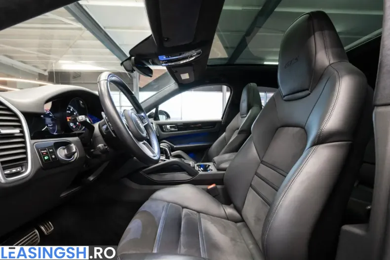 Porsche Cayenne din 2023 cu 53.890 km - oferta POR248708 - foto 12