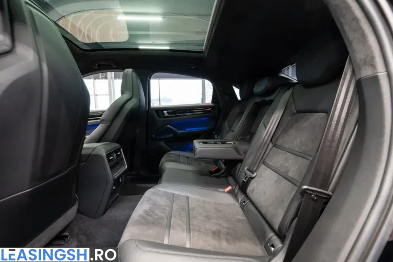 Porsche Cayenne din 2023 cu 53.890 km - oferta POR248708 - foto 14